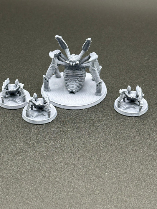 Giant Spider and Brood Miniature Set – Perfect for Tabletop RPGs