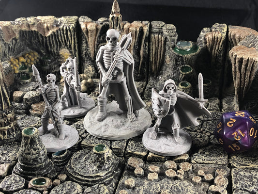 Giant Skeleton and his minions - 28mm High Quality 3D Print