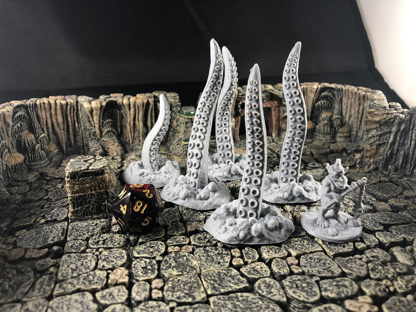 Spine-Chilling Tentacle Beasts | Set of 5 - 28mm Perfect for D&D Adventures!