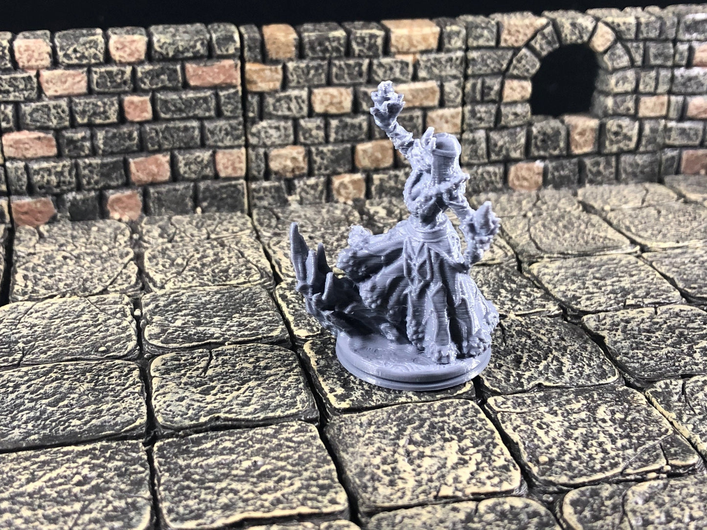 Ice Witches - 28mm D&D Miniature