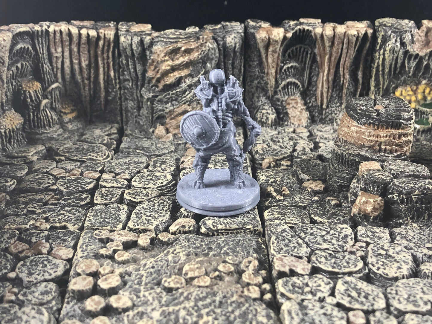 Frozen Skeletons - 28 mm D&D Miniature