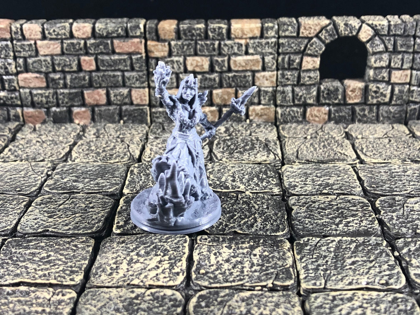 Ice Witches - 28mm D&D Miniature