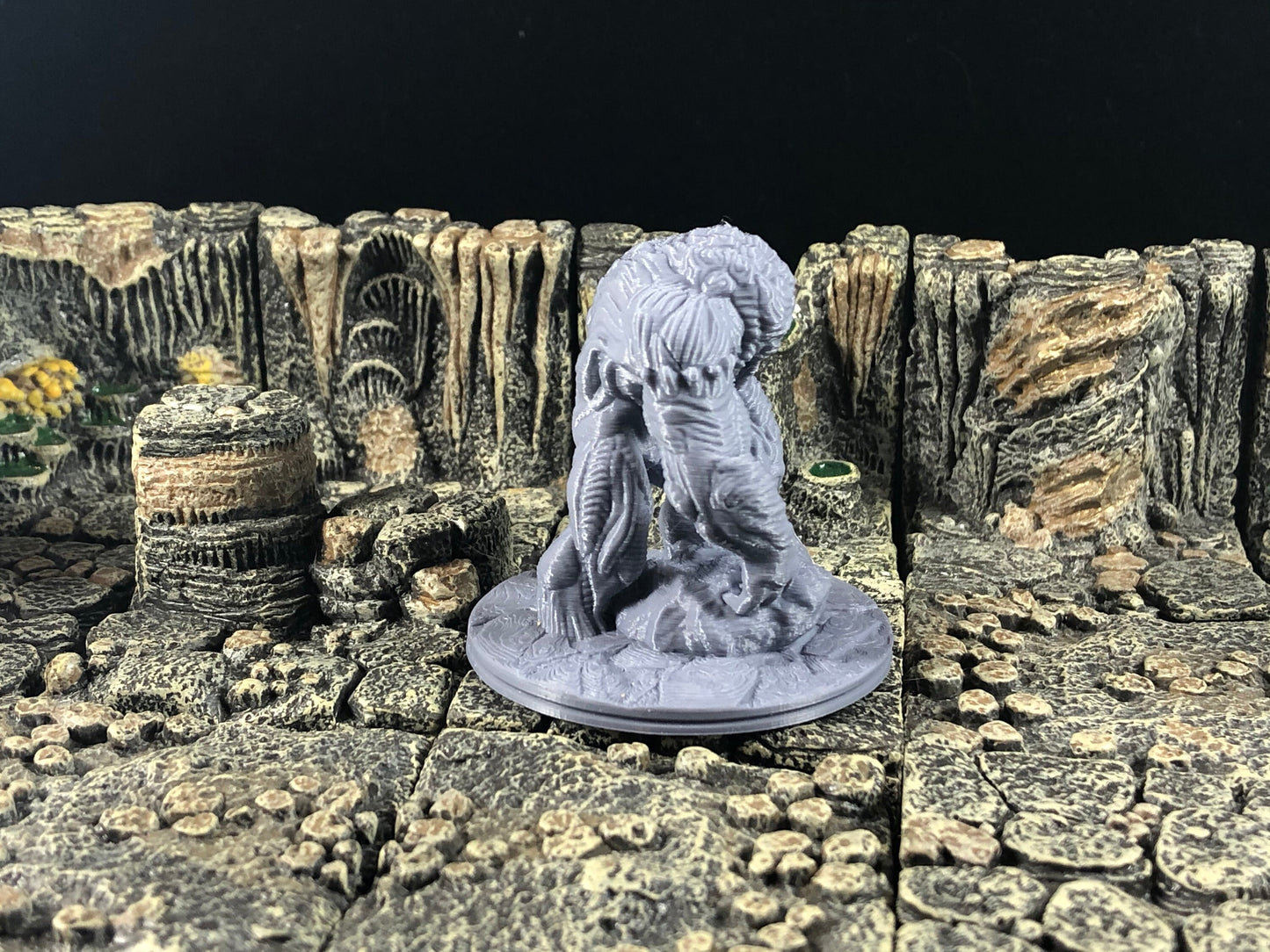 Oversized Brain Golem Miniature - 28mm Scale for Tabletop RPGs