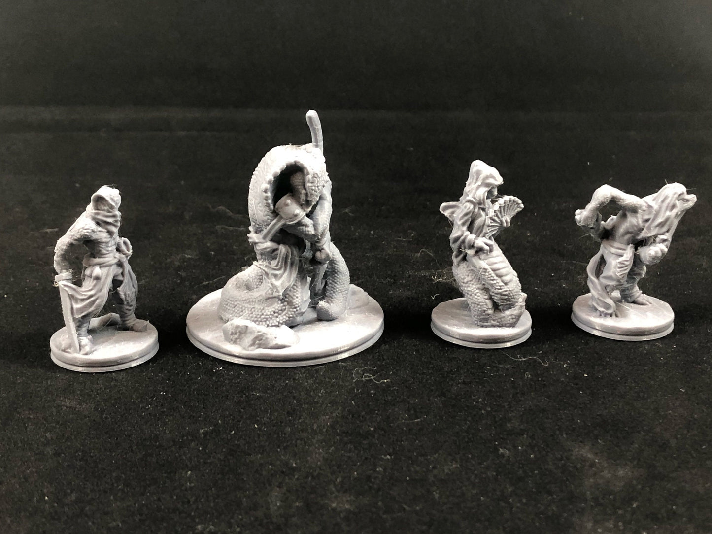 Serpent Warriors - 28mm D&D Miniatures