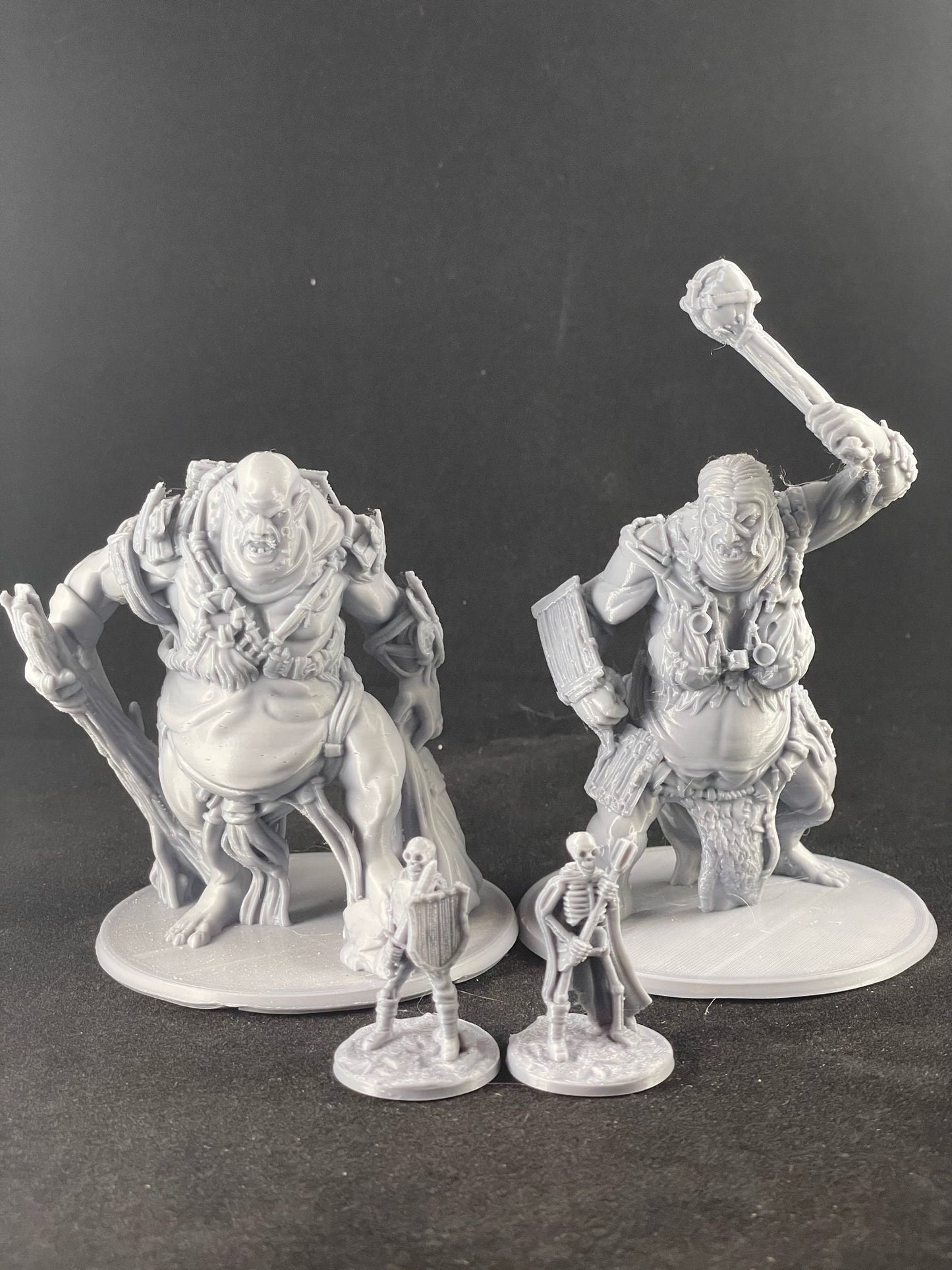 Hill Giants - 28mm scale D&D Miniatures